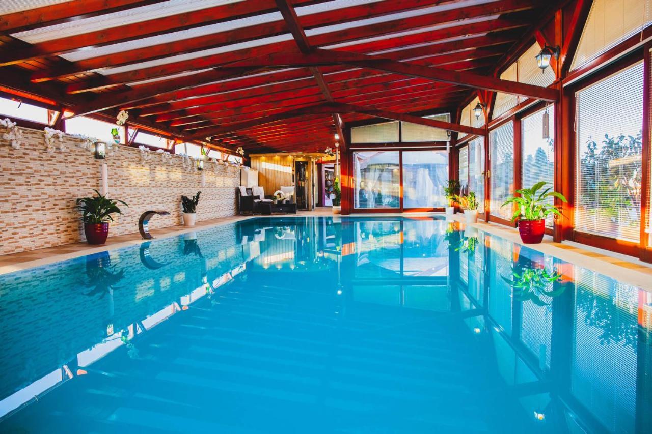 Barackos Wellness Villa Fot Extérieur photo
