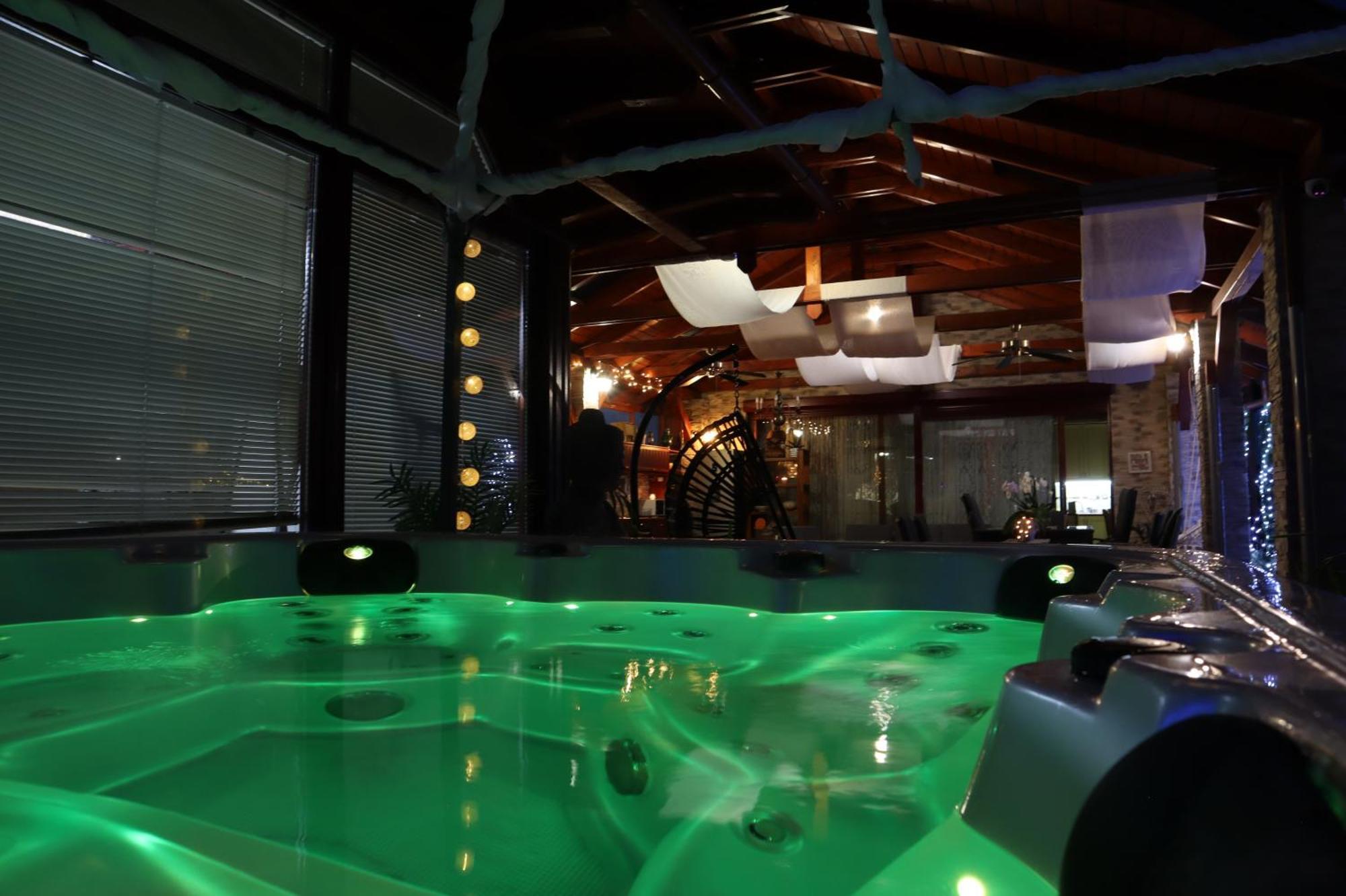 Barackos Wellness Villa Fot Extérieur photo